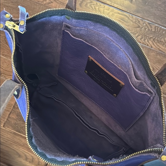 Portland Leather Purple Medium Tote - Picture 4 of 8